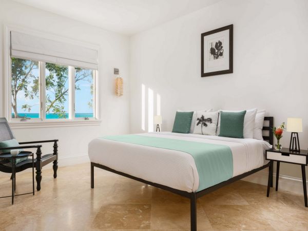 Turks And Caicos Home 961099