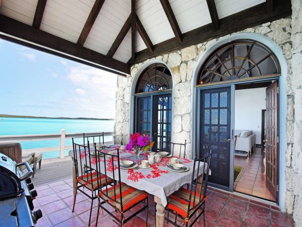 Turks And Caicos Home 961101