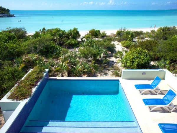 4 Bedroom Turks and Caicos Villa on Taylor Bay Beach
