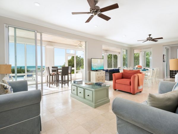 4 Bedroom Turks and Caicos Villa on Taylor Bay Beach