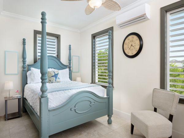 4 Bedroom Turks and Caicos Villa on Taylor Bay Beach
