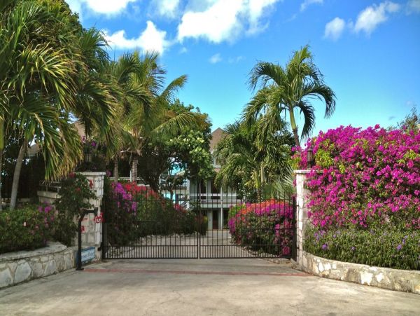 Turks And Caicos Home 961138