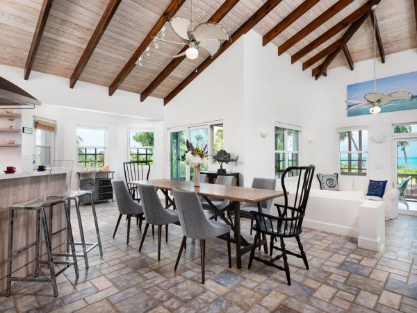 Turks And Caicos Home 961141