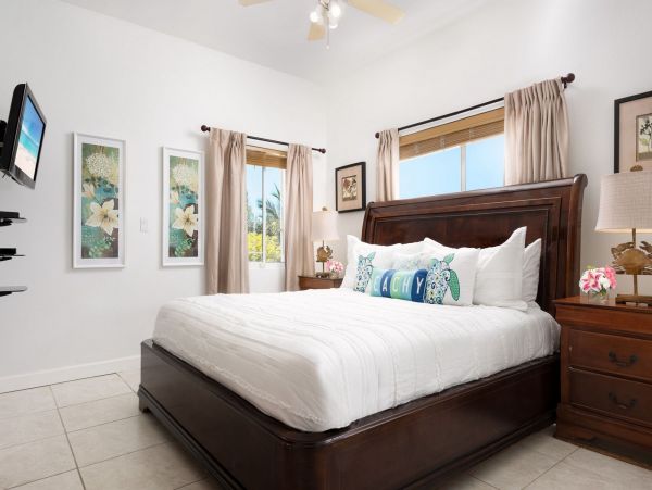 Beautiful Two Bedroom on the South of the Island!
