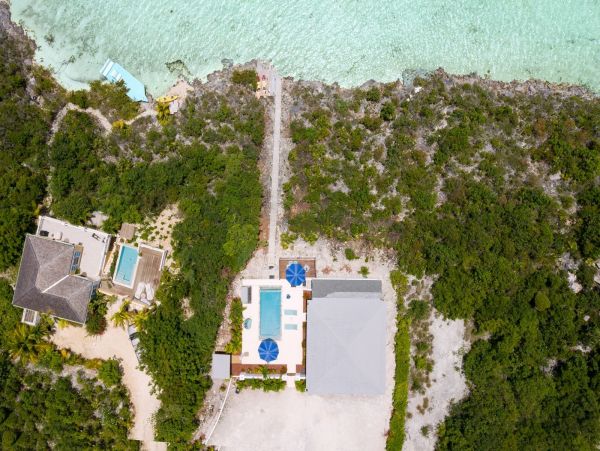 Beautiful Two Bedroom on the South of the Island!