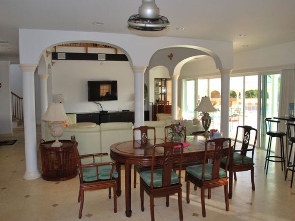 Turks And Caicos Home 961147