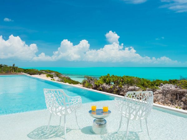 Turks & Caicos Understated Elegance & Beachside Fun