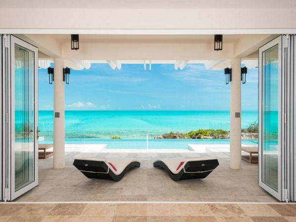 Turks & Caicos Understated Elegance & Beachside Fun