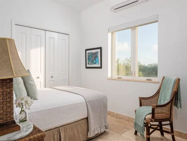 Turks And Caicos Home 961163