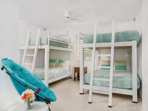 Turks And Caicos Home 961163