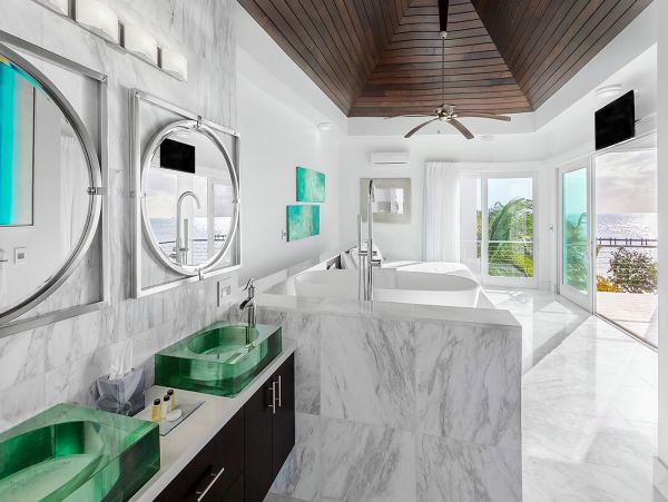 Turks And Caicos Home 961171