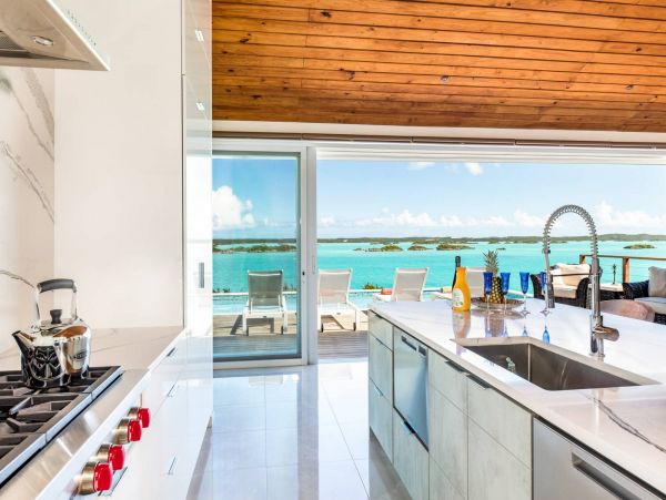 Turks & Caicos 4 Bedroom Vacation Villas Private Pool & View