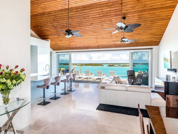 Turks & Caicos 4 Bedroom Vacation Villas Private Pool & View