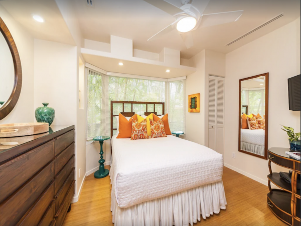 Kihei Beachfront Three-Bedroom  Posh Vacation Rental