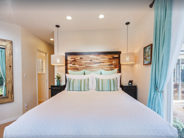 Kihei Beachfront Three-Bedroom  Posh Vacation Rental