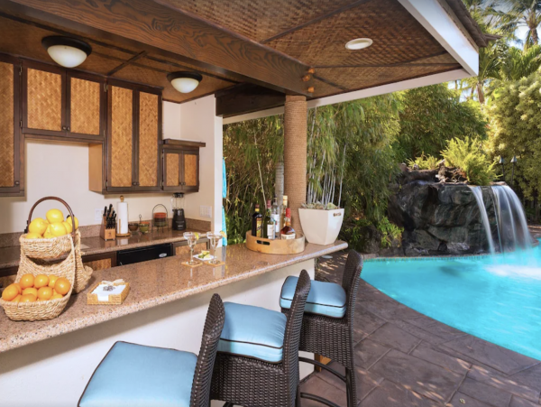 Kihei Beachfront Three-Bedroom  Posh Vacation Rental