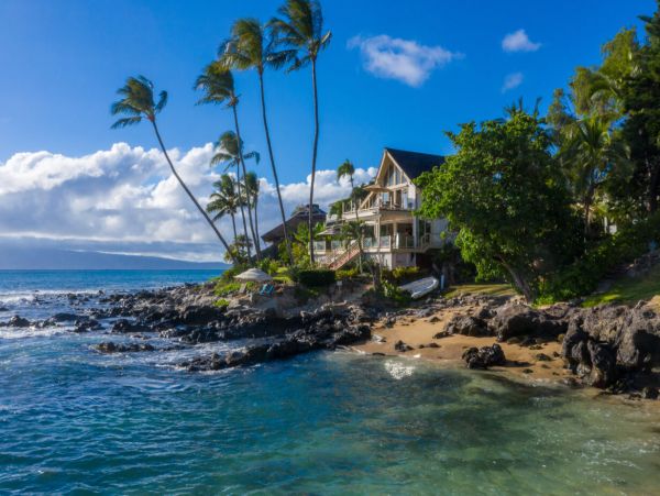 Kapalua Vacation Home Four Bedroom Ocean Front