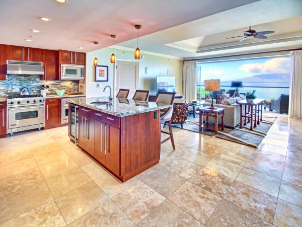 Luxury Kaanapali Vacation Condo Sleeps 8 Guests