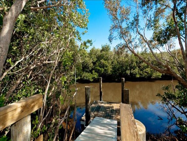 Three Bedroom Vacation Condo in Bradenton Sleeps Six