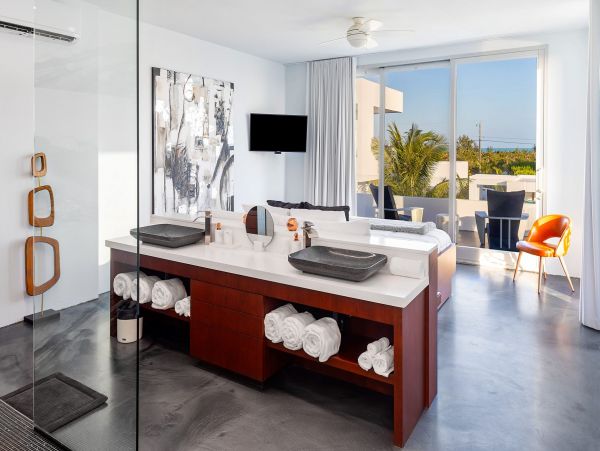 Turks and Caicos Beachside Two Bedroom Rental Condo