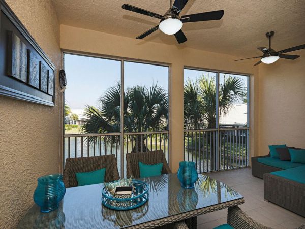 Luxury Naples Three Bedroom Coach Home Sleeps Six