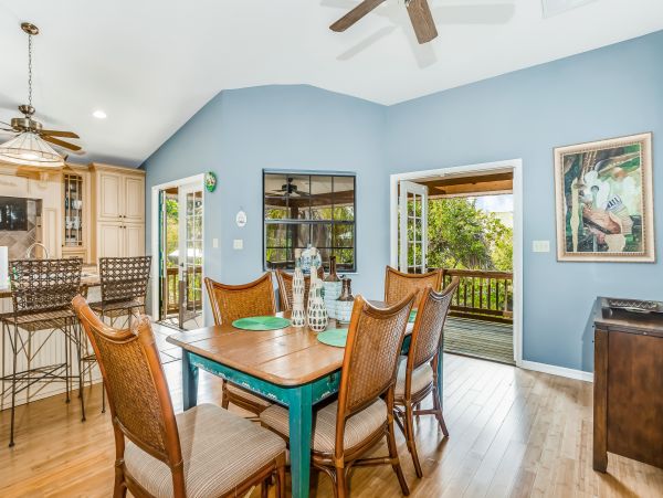 Naples Condo 961347