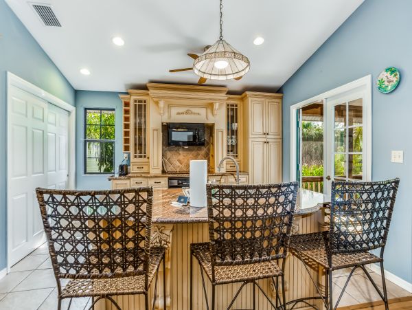 Naples Condo 961347