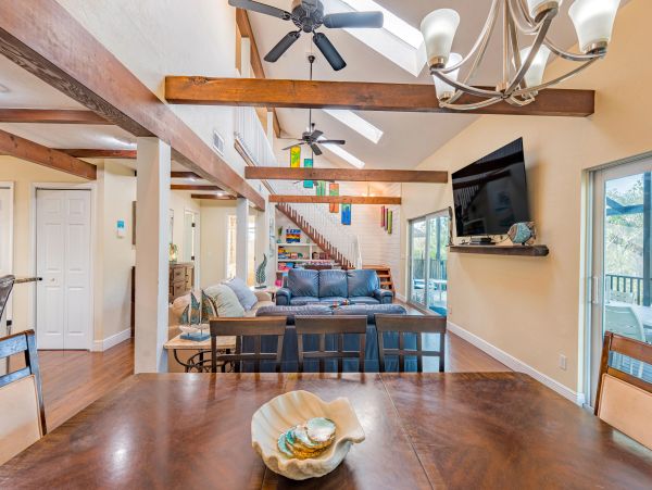 Five Bedroom Fort Myers Vacation Pool Home Walk To Beach
