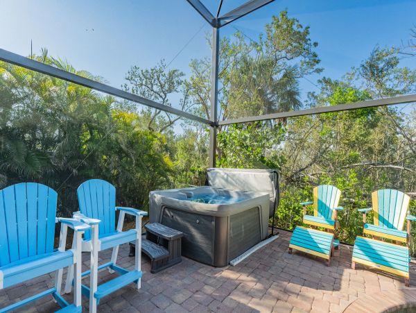 Five Bedroom Fort Myers Vacation Pool Home Walk To Beach
