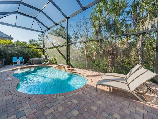 Five Bedroom Fort Myers Vacation Pool Home Walk To Beach