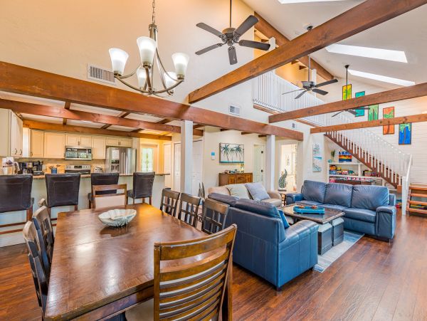 Five Bedroom Fort Myers Vacation Pool Home Walk To Beach