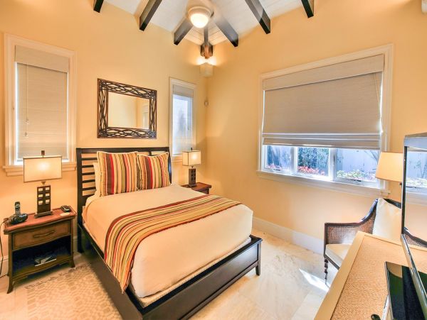 Luxury Four Bedroom Turks and Caicos Home Sleep 8
