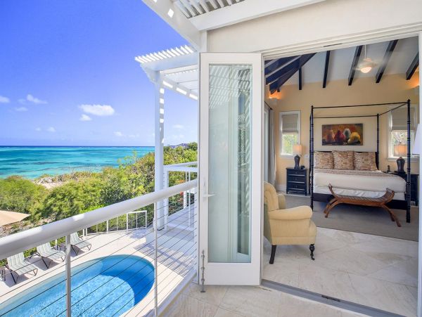 Luxury Four Bedroom Turks and Caicos Home Sleep 8