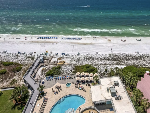 Beachfront Condo with 3 Bedrooms & Incredible Views