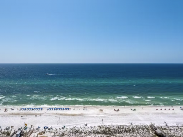 Beachfront Condo with 3 Bedrooms & Incredible Views