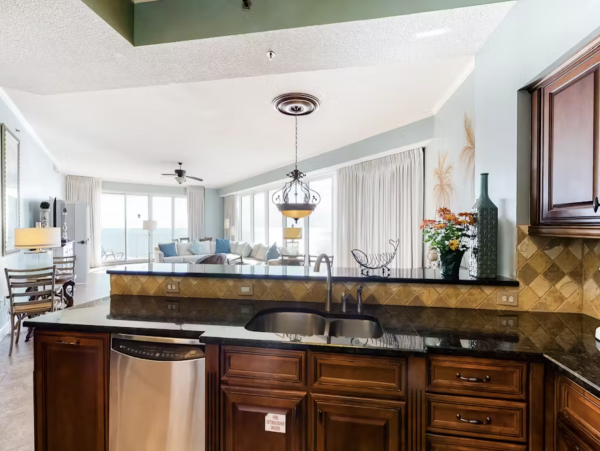 Beachfront Condo with 3 Bedrooms & Incredible Views