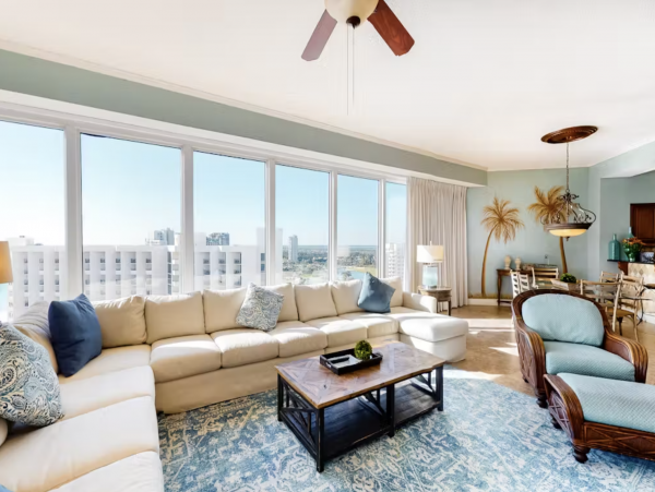 Beachfront Condo with 3 Bedrooms & Incredible Views