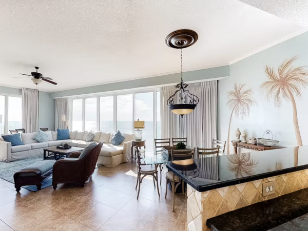 Beachfront Condo with 3 Bedrooms & Incredible Views