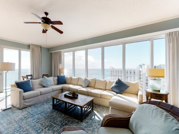 Beachfront Condo with 3 Bedrooms & Incredible Views