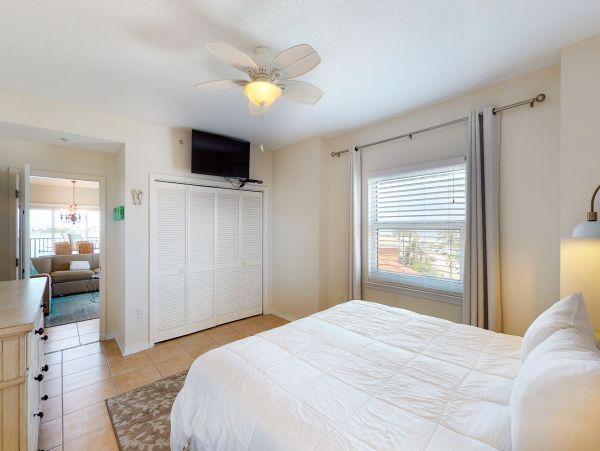 Pensacola Beach Condo 961405