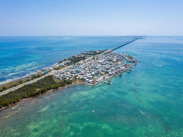 Ocean Views Florida Keys vacation Home Sleeps 4 Guests