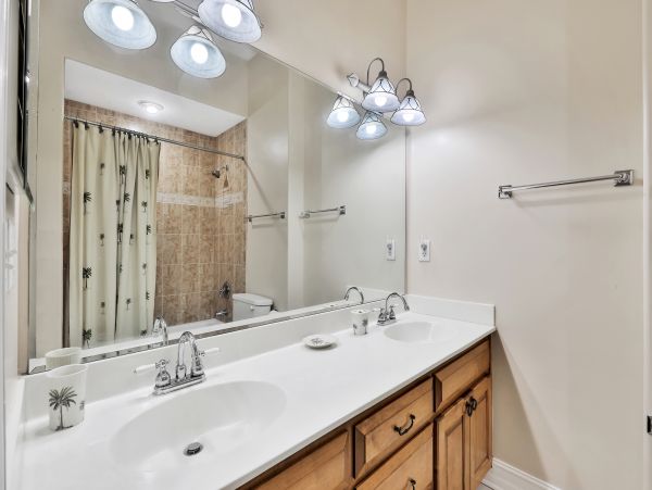St. Augustine Home 961558