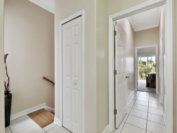 St. Augustine Home 961558