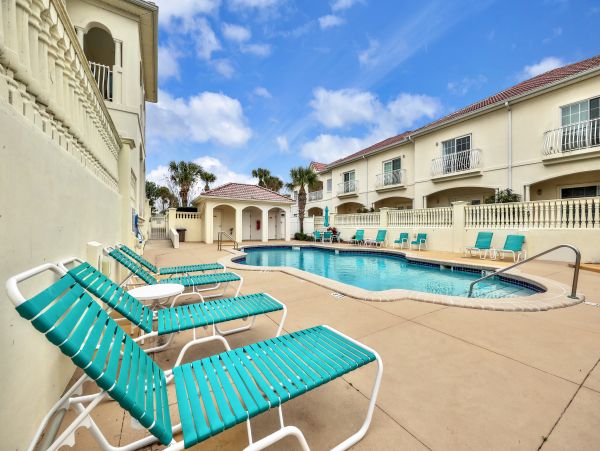 St. Augustine Home 961558