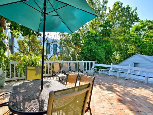 Four Bedroom Florida Key Vacation Pool Home