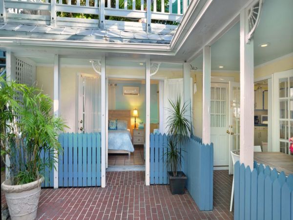 Four Bedroom Florida Key Vacation Pool Home