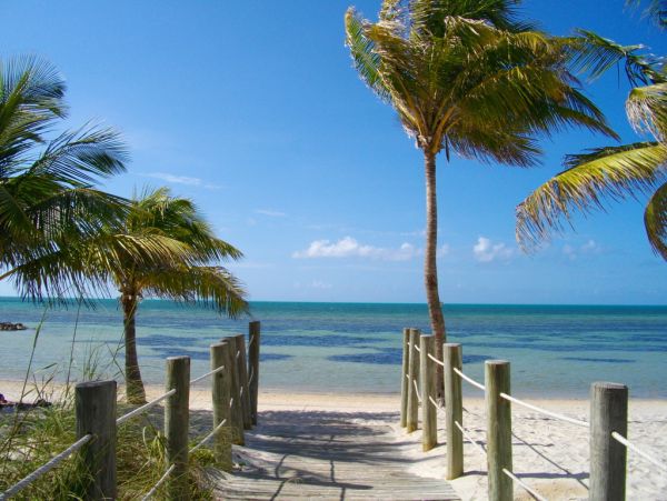 Four Bedroom Florida Key Vacation Pool Home