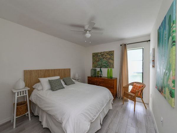 Charming 4 Bedrooms Sarasota Vacation Pool Home - 8 Guests