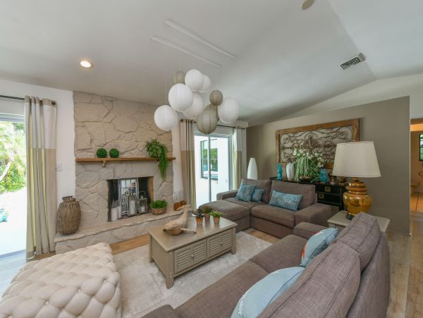 Charming 4 Bedrooms Sarasota Vacation Pool Home - 8 Guests
