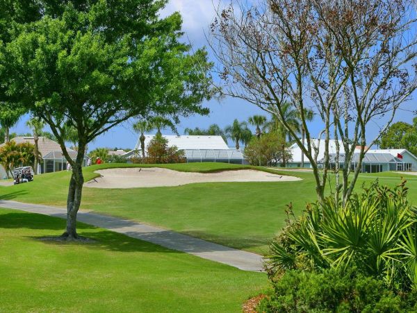 Beautiful 3 Bedrooms Vacation Pool Home in Bradenton Beach